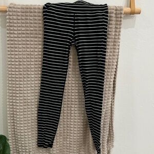 Athleta Stripped Leggings